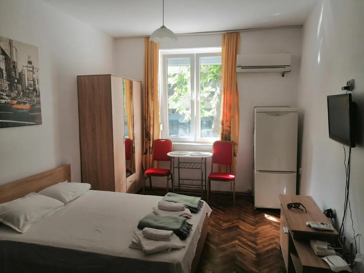 Top Location Near To City Center And Sea Garden Apartment Burgas 0*,  Bulgaria